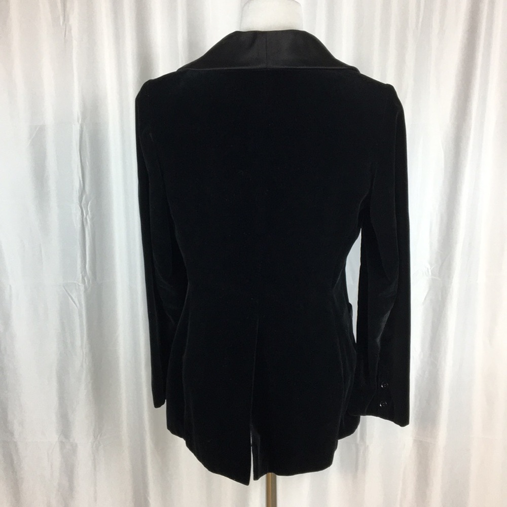 Vintage EmilyM tuxedo black velvet and satin jacket - Picture 4 of 8